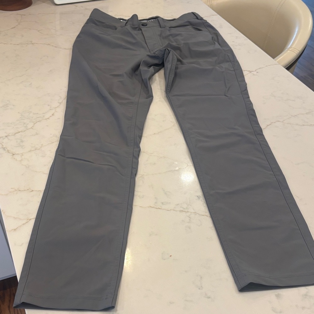 PGA Tour Gray Performance Chino Pants